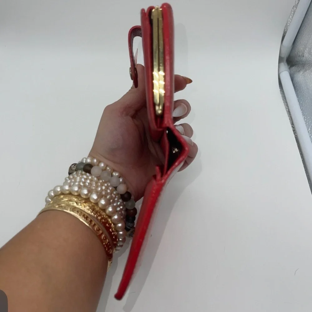 Louis Vuitton Monogram Red Vernis French Kisslock Bifold Wallet Snap Leather